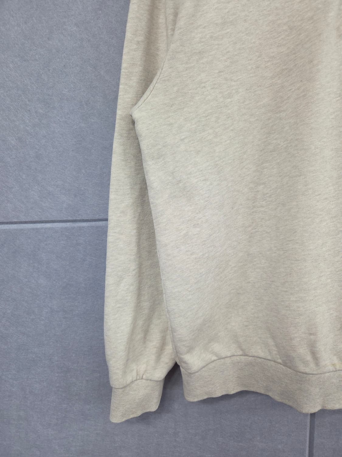 라코스테(LACOSTE) 오트밀 반집업 맨투맨 상품이미지3