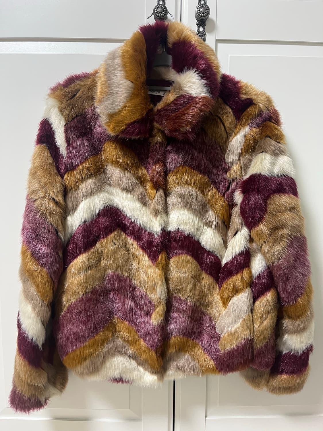 망고 퍼 재킷 상품이미지1