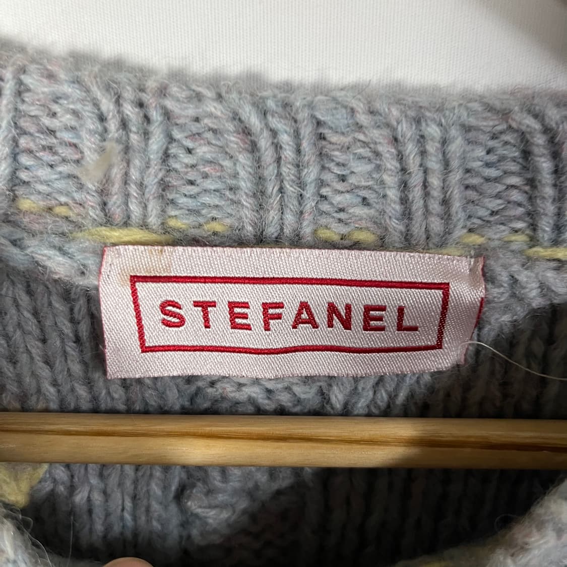 [STEFANEL] 스테파넬 플라워자수 울 니트 상품이미지5