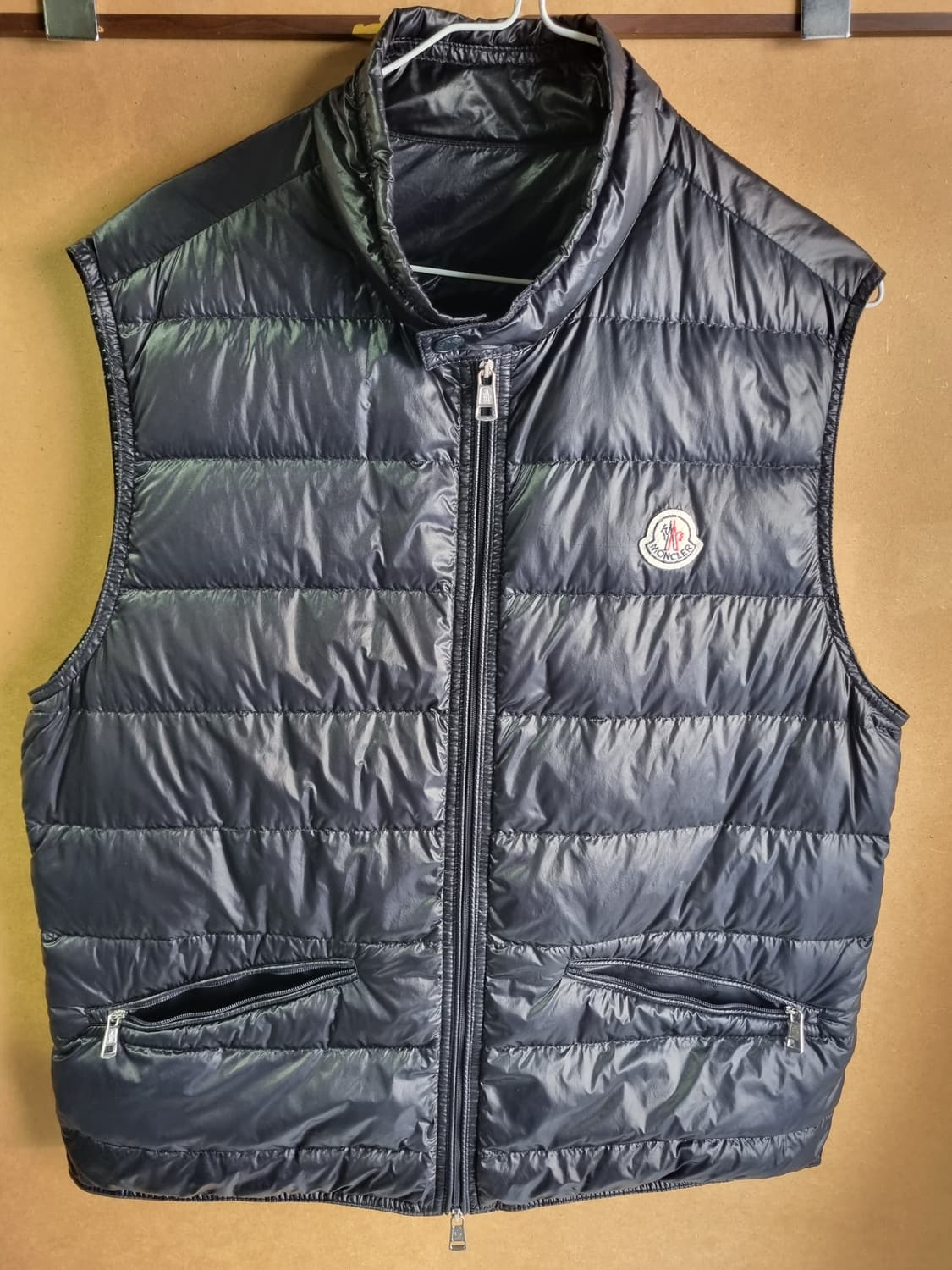 몽클레어 남성 경량 패딩조끼  상품이미지1