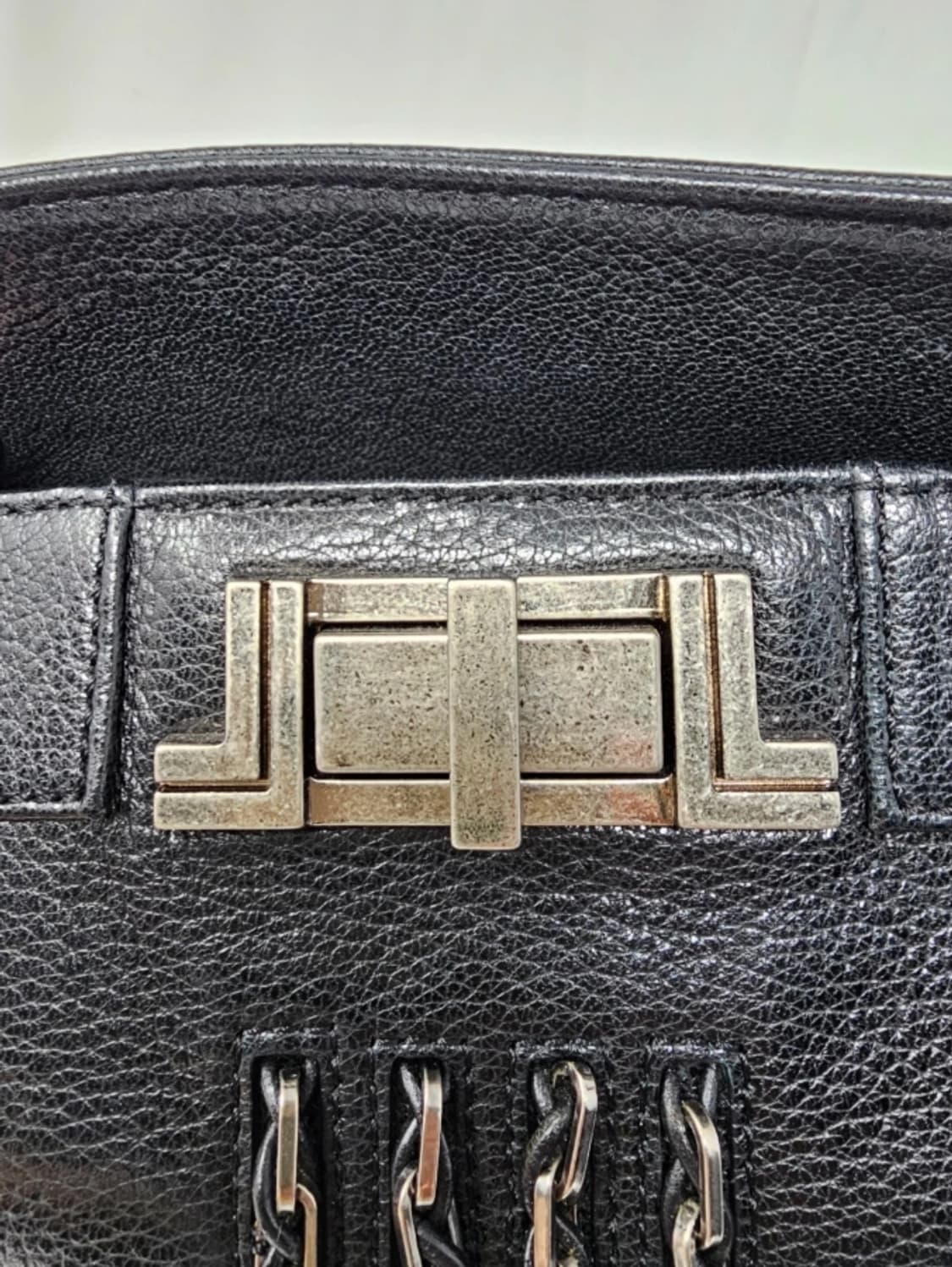 랑방 가죽 체인 숄더백 상품이미지10