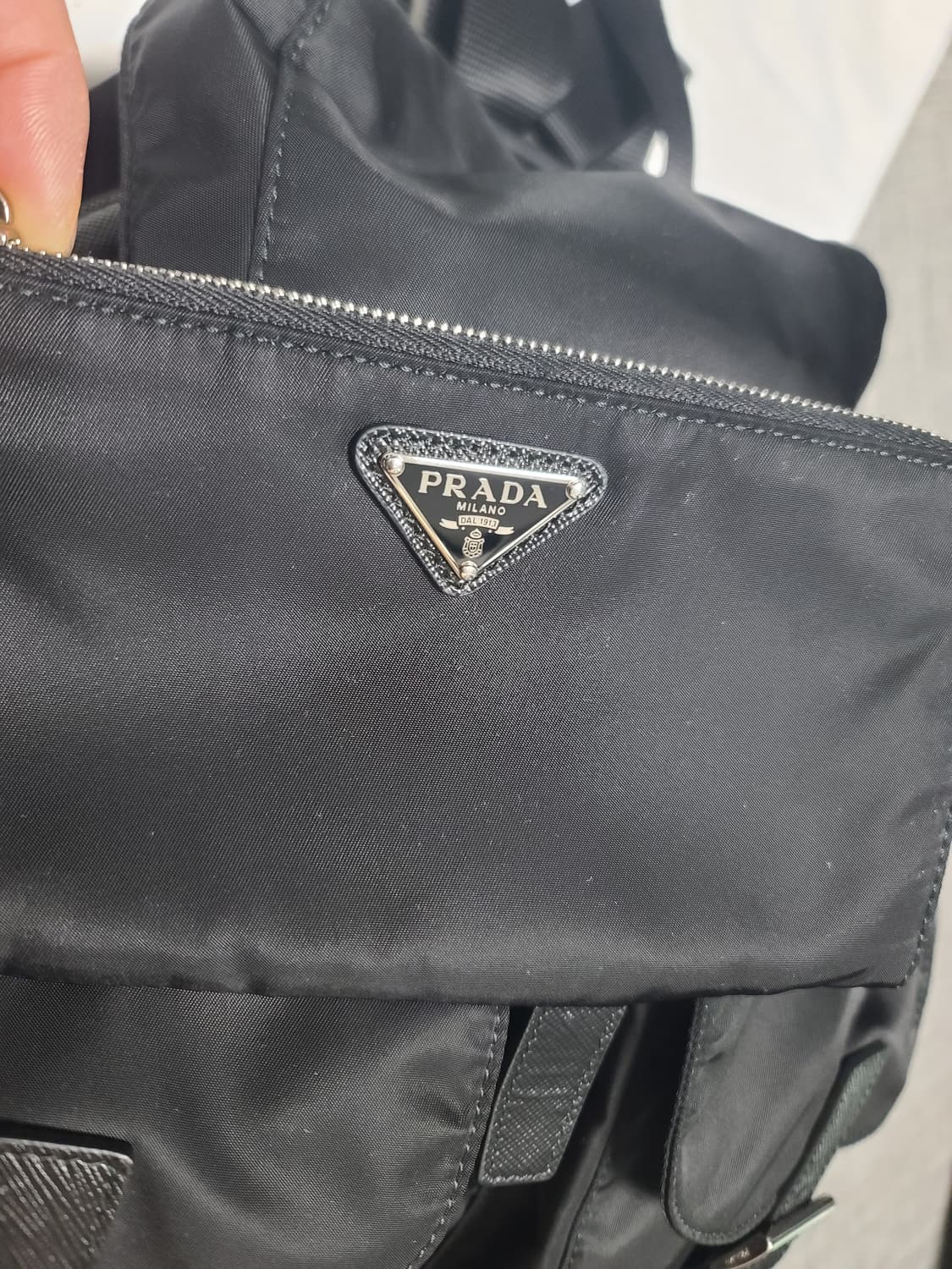 프라다 리나일론 투포켓 백팩 1bz811 미디움 백팩 상품이미지5