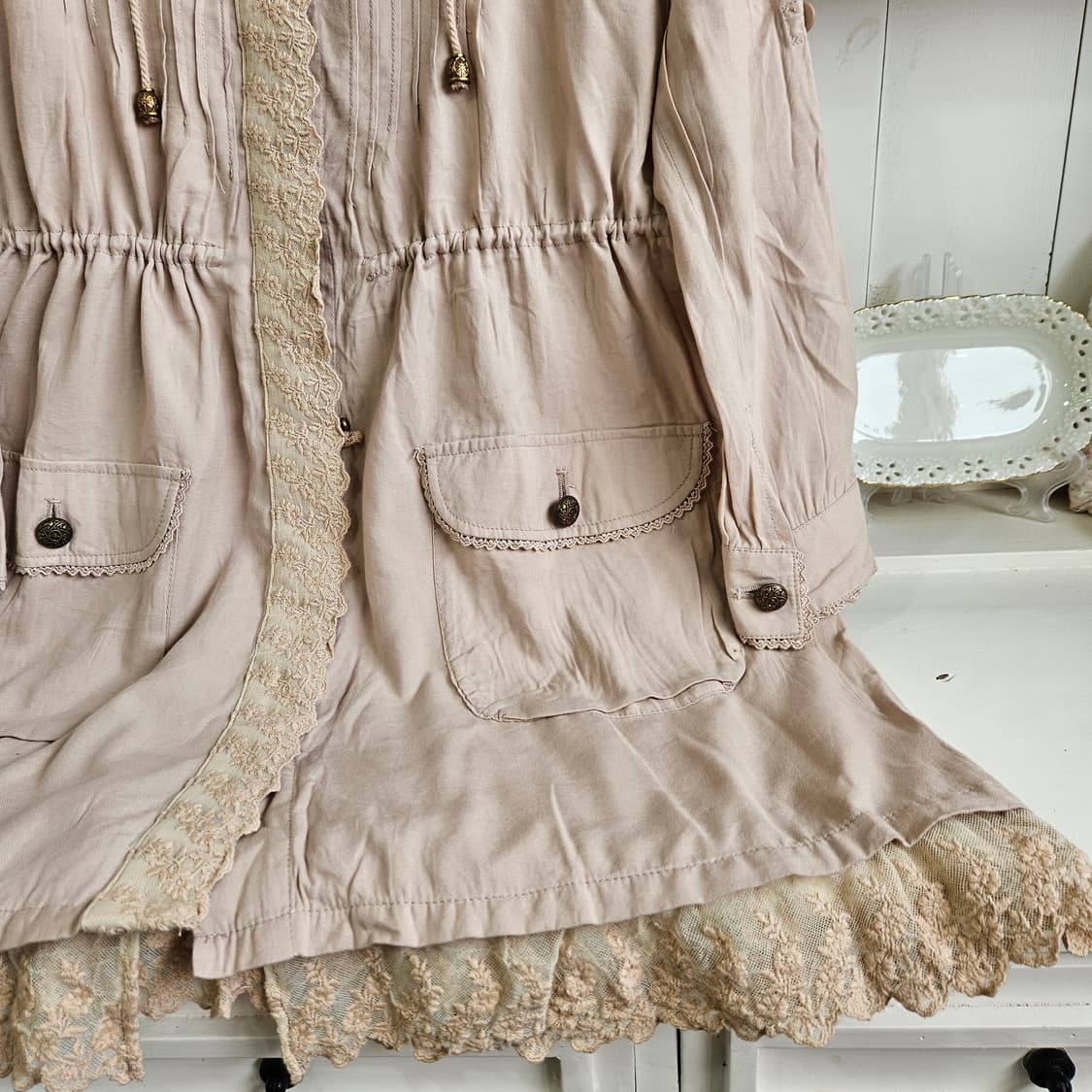 엑시즈팜(Axes Femme) 레이스 레이어드 후드 코트 상품이미지4