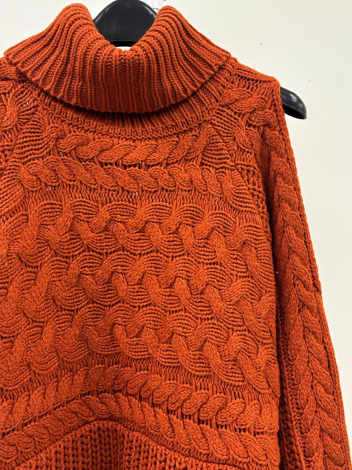 빈티지 컷아웃 니트 스웨터 상품이미지7