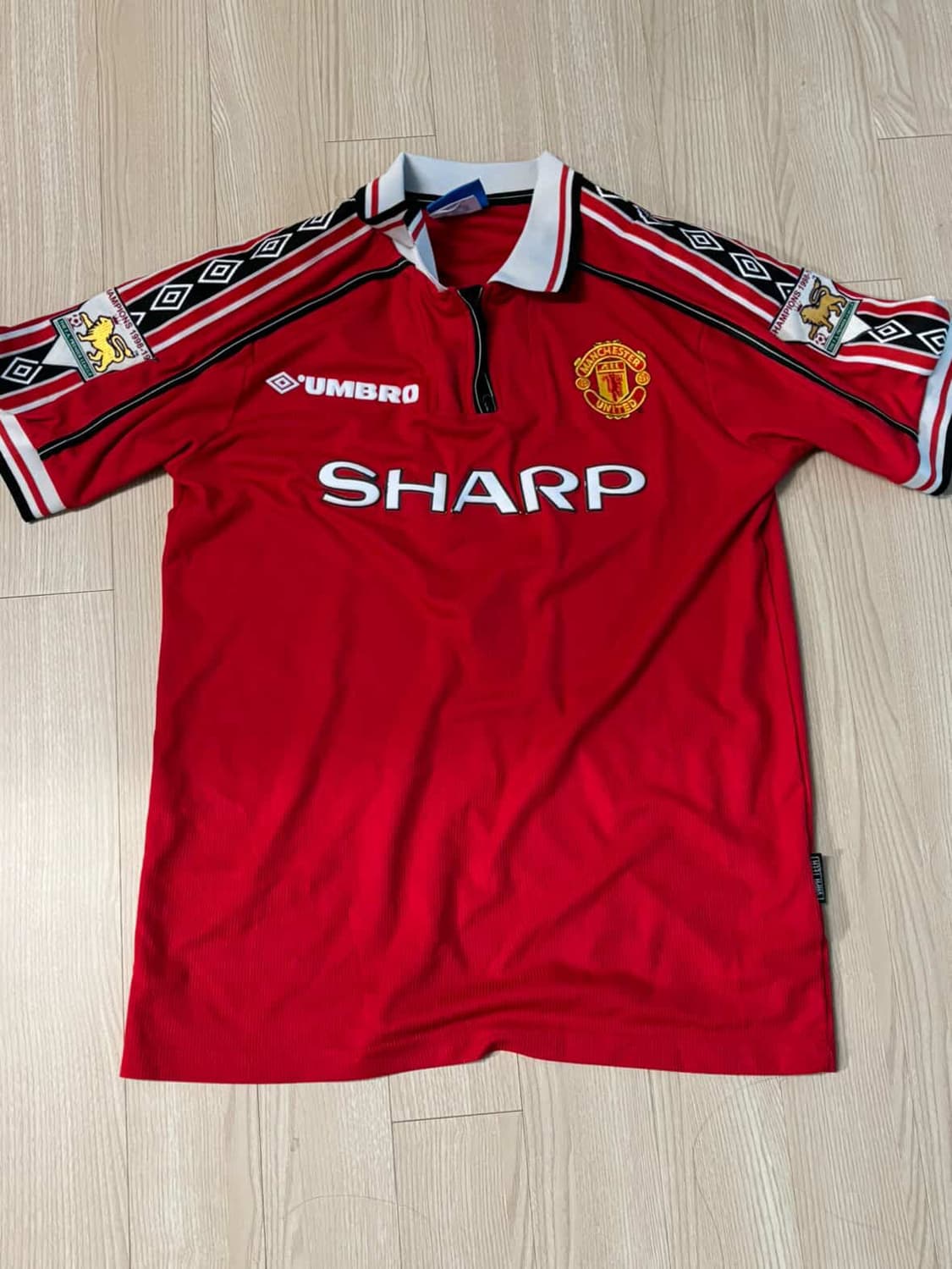 맨체스터 유나이티드 베컴 7번 홈 저지 (Umbro / SHARP / 레 상품이미지2