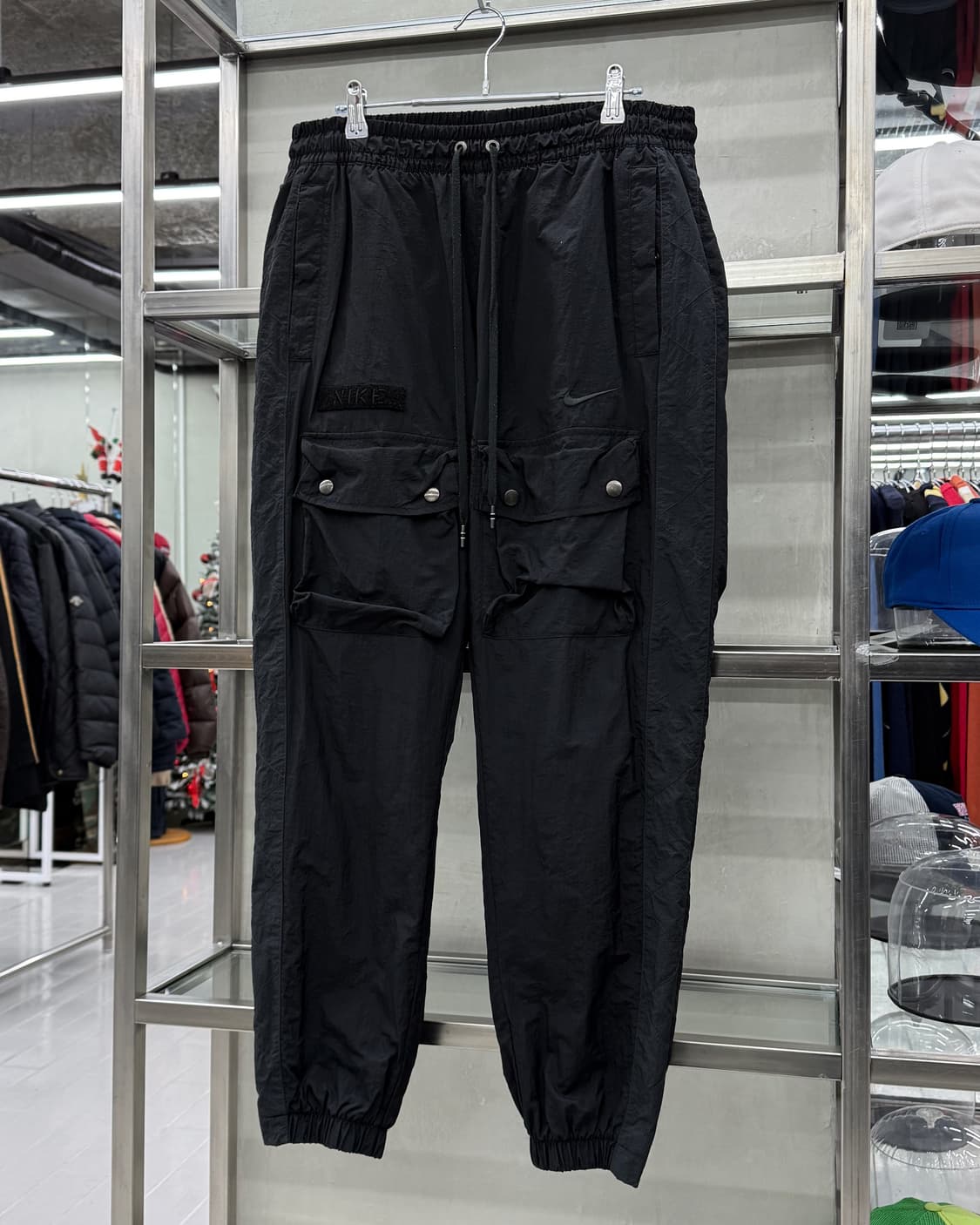 나이키 테크니컬 포켓 우븐 조거 트랙팬츠 블랙 상품이미지2
