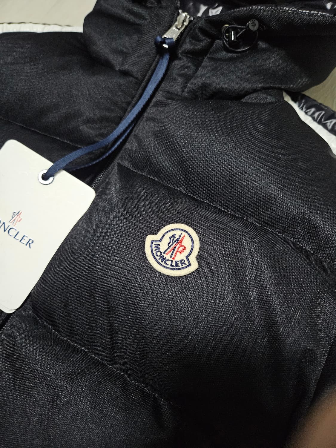 몽클레어 패딩 상품이미지3