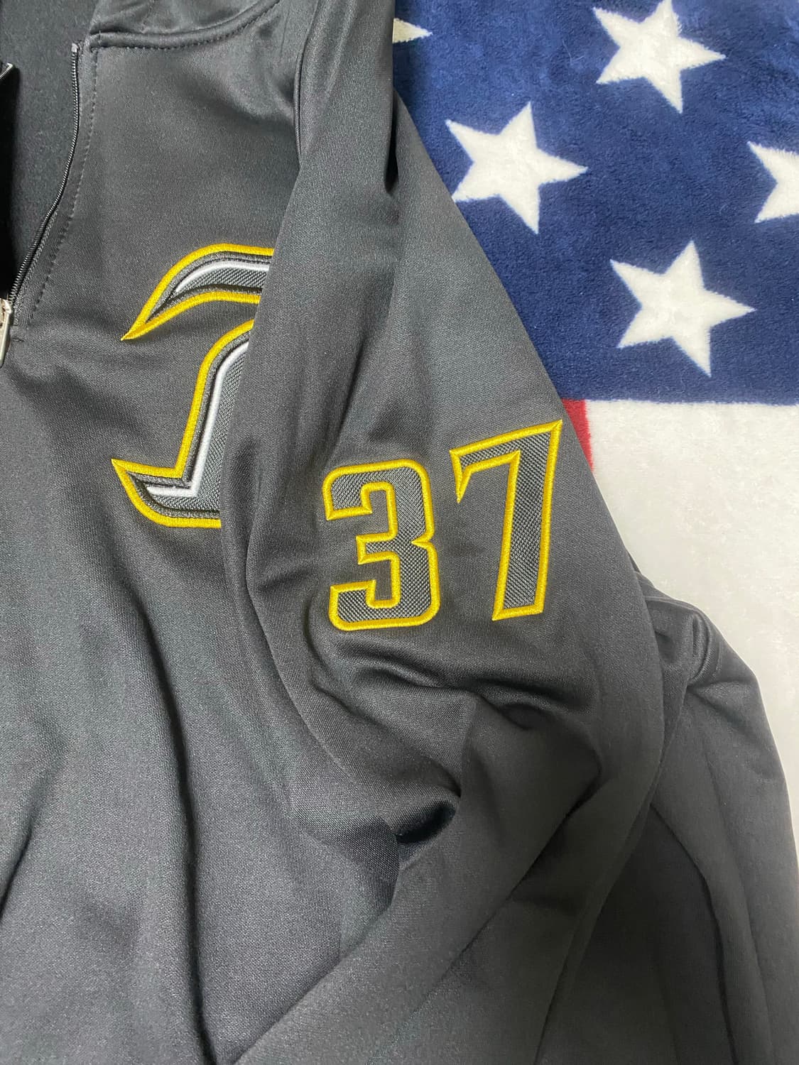 nc다이노스 선수용 후드집업 상품이미지4