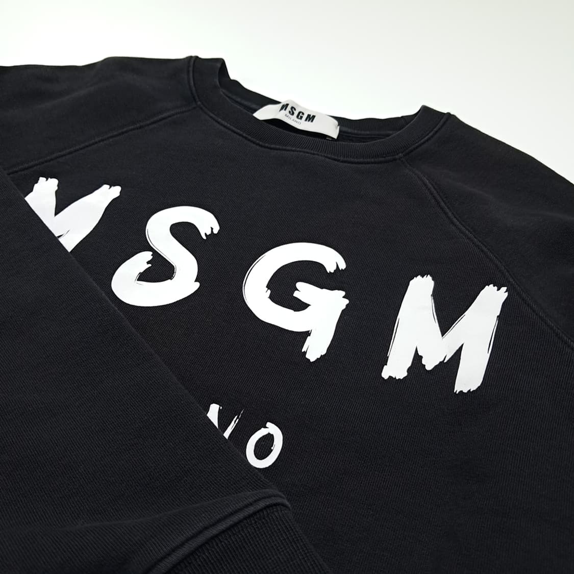 CK056 L MSGM 이태리판 블랙 스웨트셔츠 상품이미지4