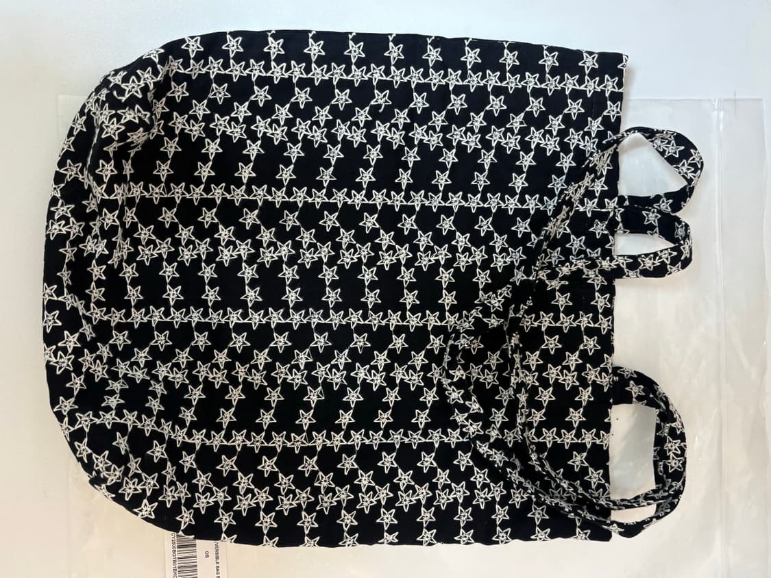 코이세이오 038 STAR REVERSIBLE BAG BLACK 에코백 상품이미지4