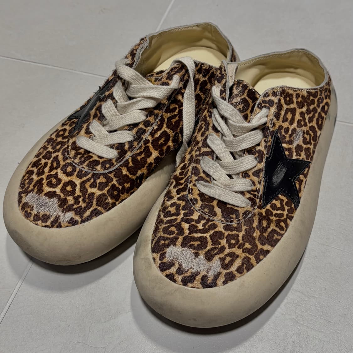 골든구스 블랙스타 레오파드 상품이미지1