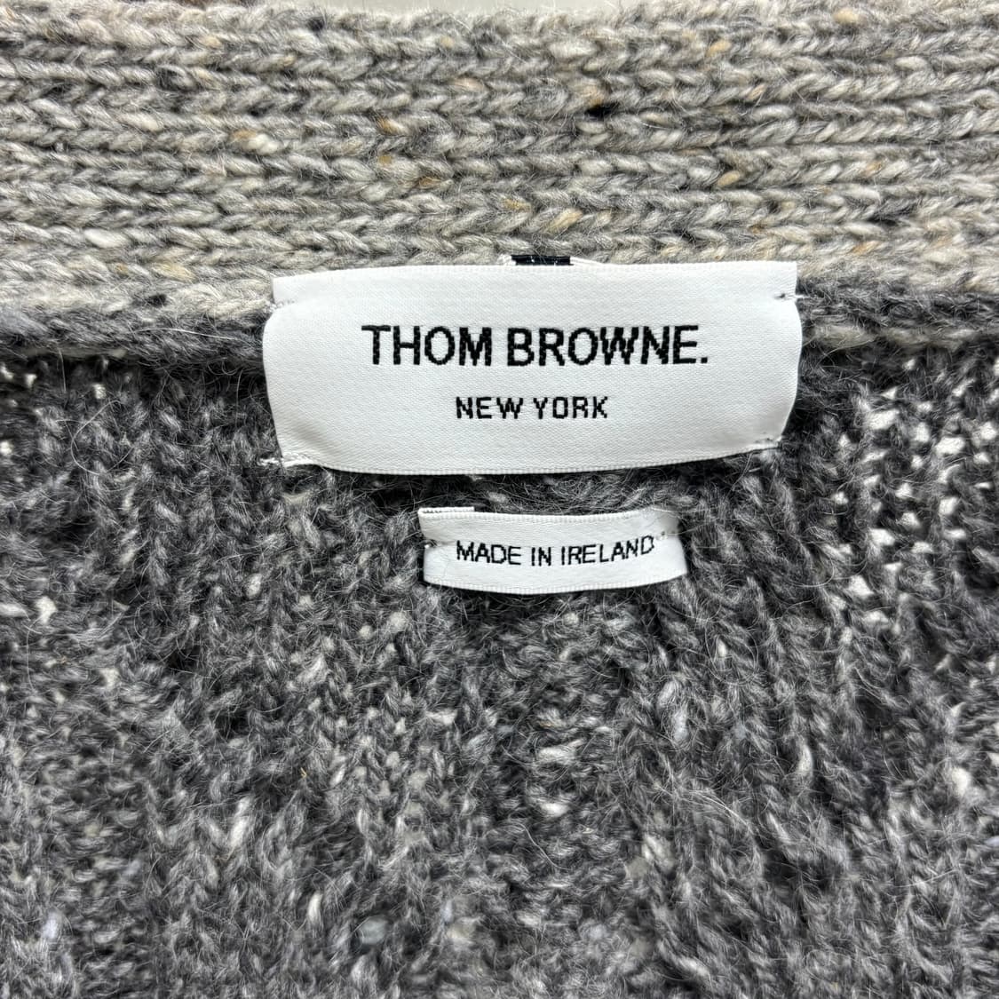 [5]톰브라운 사선완장 아란케이블 가디건 상품이미지3