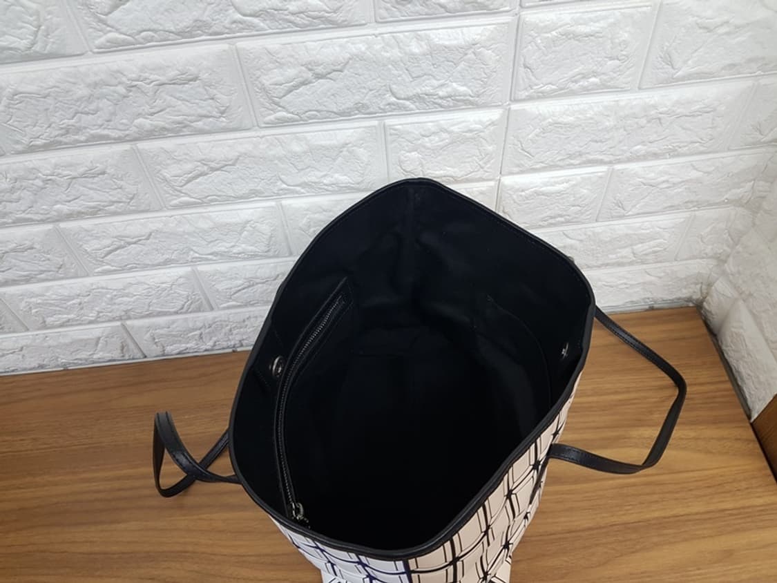 쿠론 프리즘 쇼퍼백 (투턴) 상품이미지8