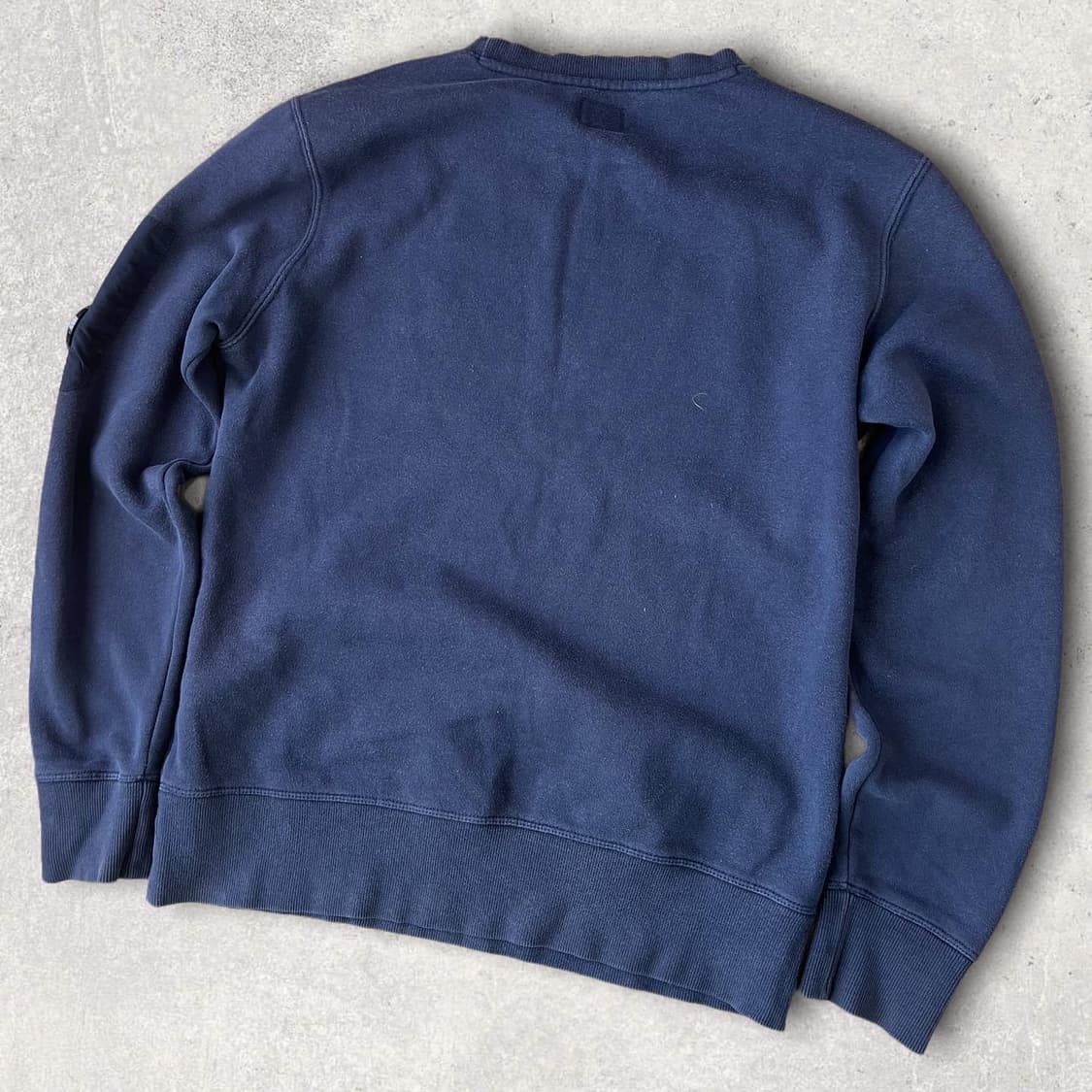 정품 CP컴퍼니 렌즈 맨투맨 상품이미지3