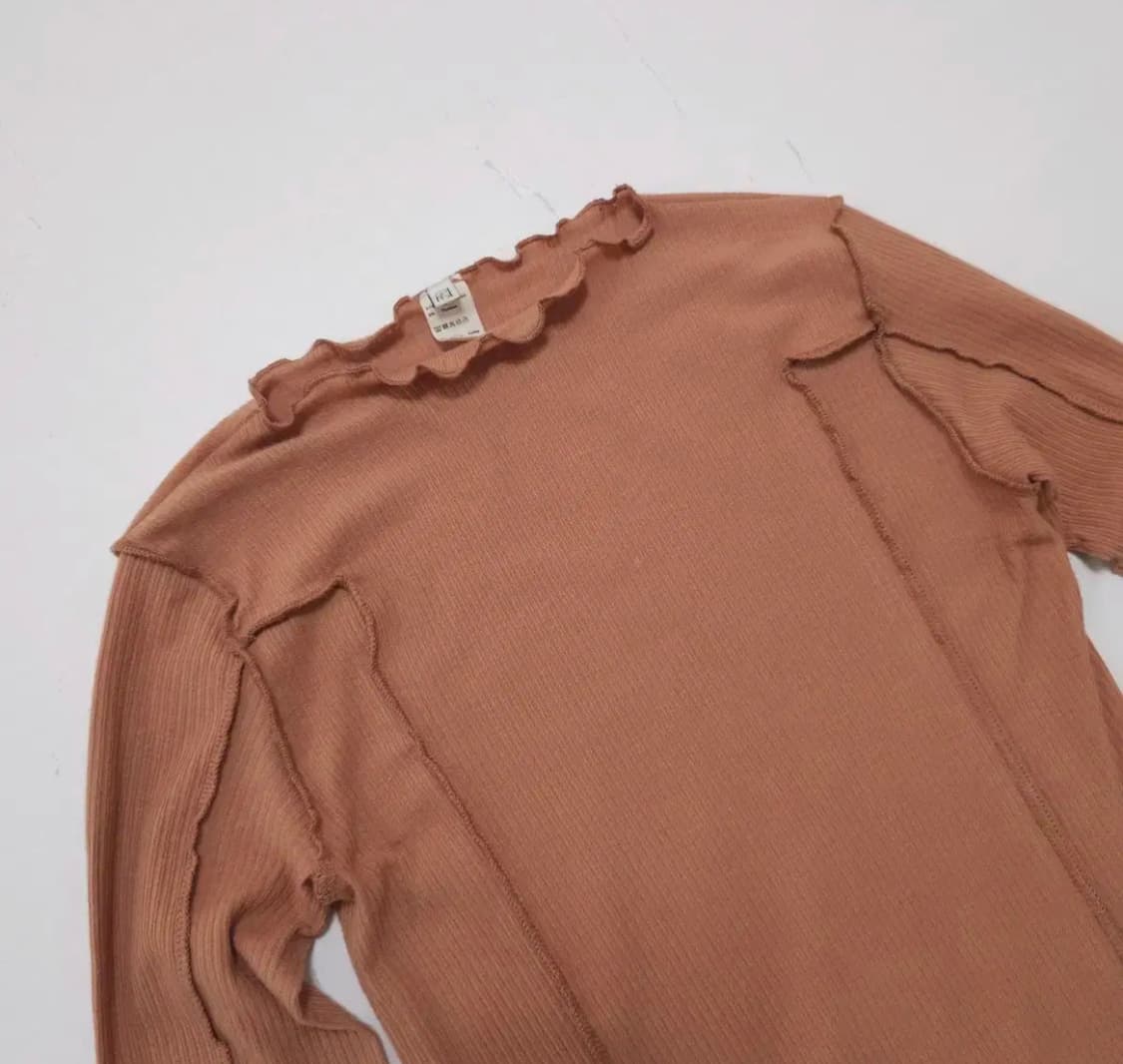 (급처)베이스레인지 롱슬리브 니트티 s 상품이미지2