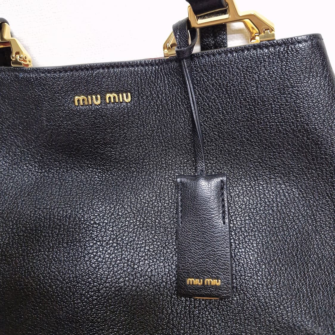 미우미우 정품 마드라스 레더 숄더백 토트백 풀구성 상품이미지4