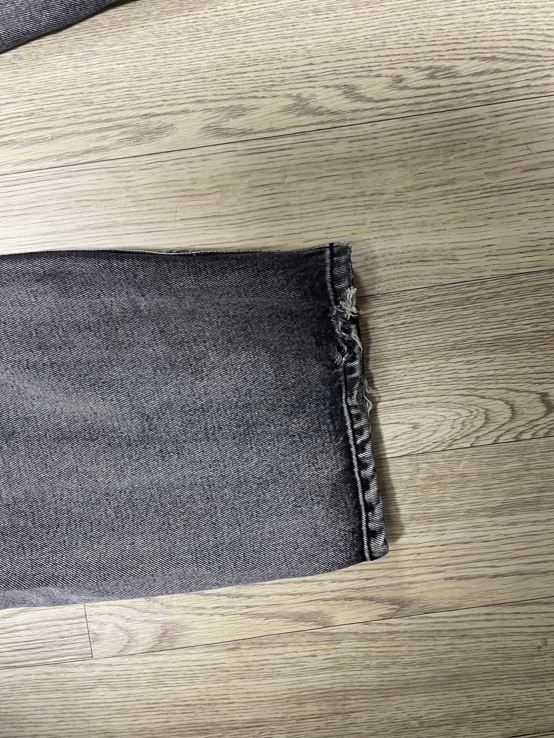 떠그클럽 데님팬츠 판매합니다. 상품이미지3