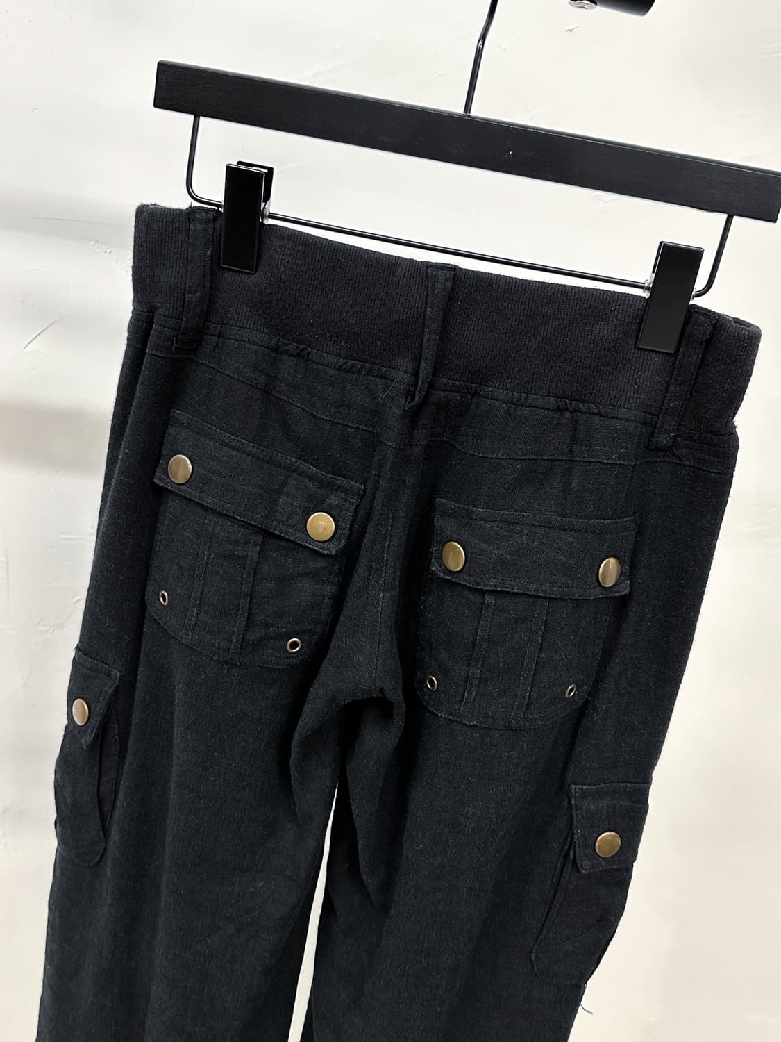 black linen low rise flare cargo pants 상품이미지7