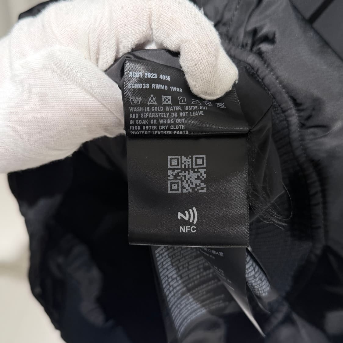 (A+/58) / 프라다 나일론 삼각로고 봄버 블루종 자켓 블랙 상품이미지7