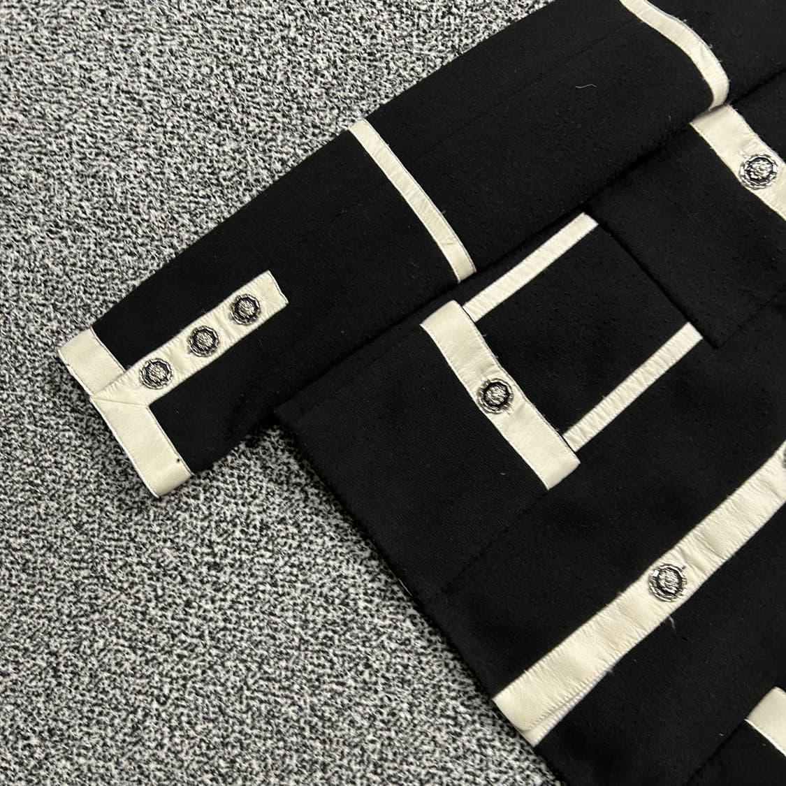 샤넬(Chanel)빈티지 크롭 트위드 자켓 상품이미지3