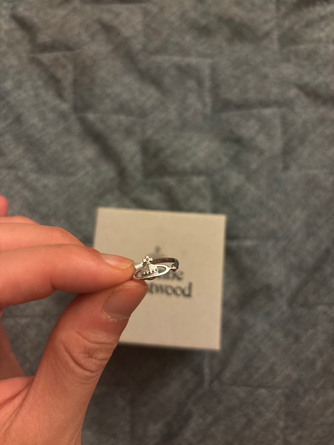 비비안 웨스트우드 방돔링 L 상품이미지1