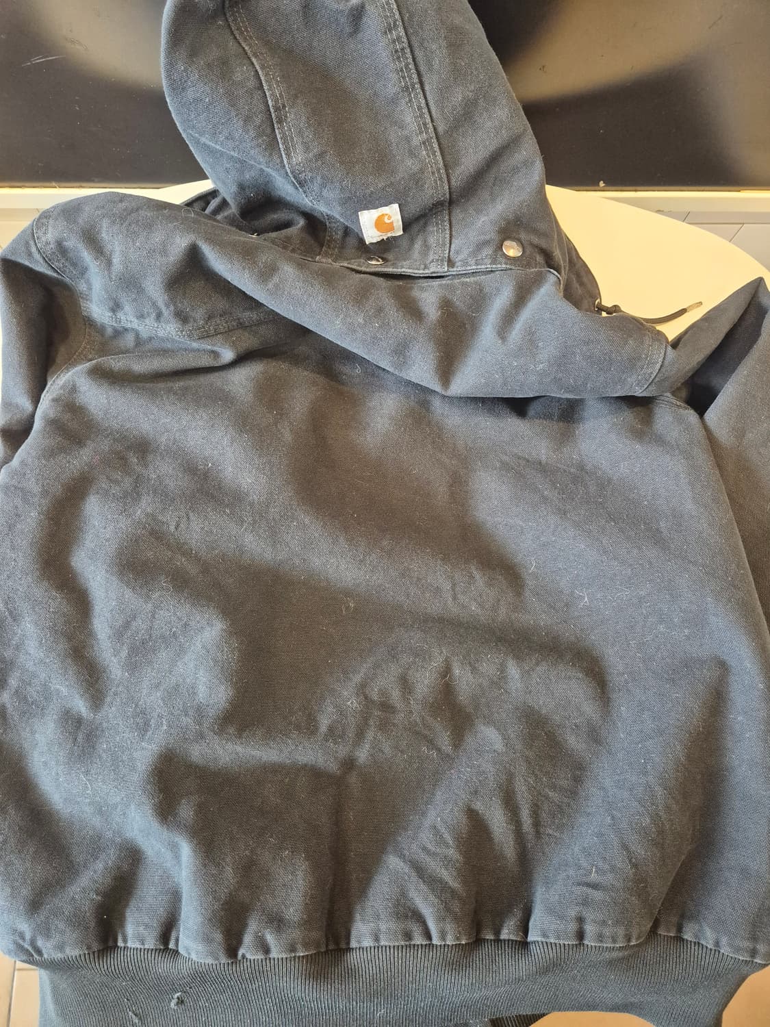 칼하트 엑티브 잠바 xl 판매합니다 
모자 탈부착 가능해요~~
1호선 부 상품이미지4