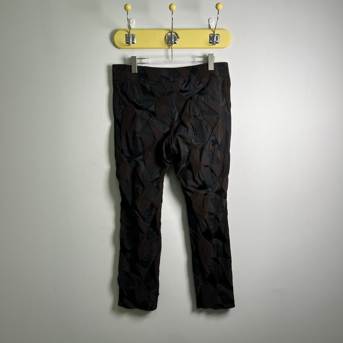 90's 이세이미야케 입체 자카드 스트레치 팬츠 상품이미지2