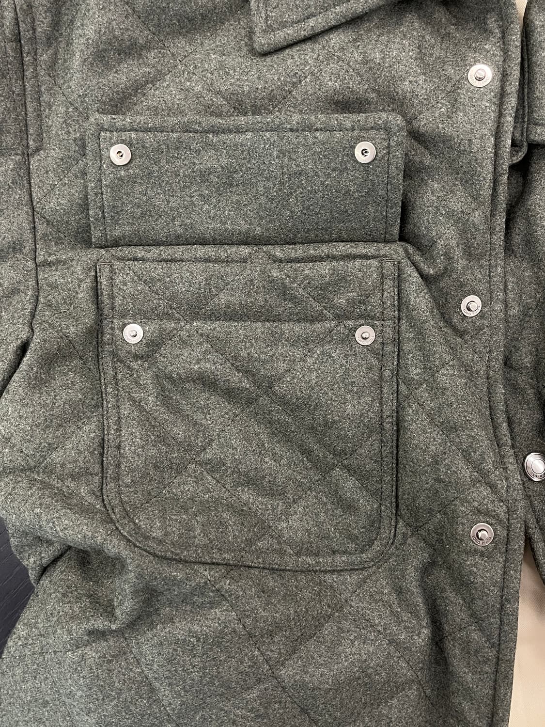 로로피아나 오버셔츠 패딩자켓 s(100-105)(새상품) 상품이미지4