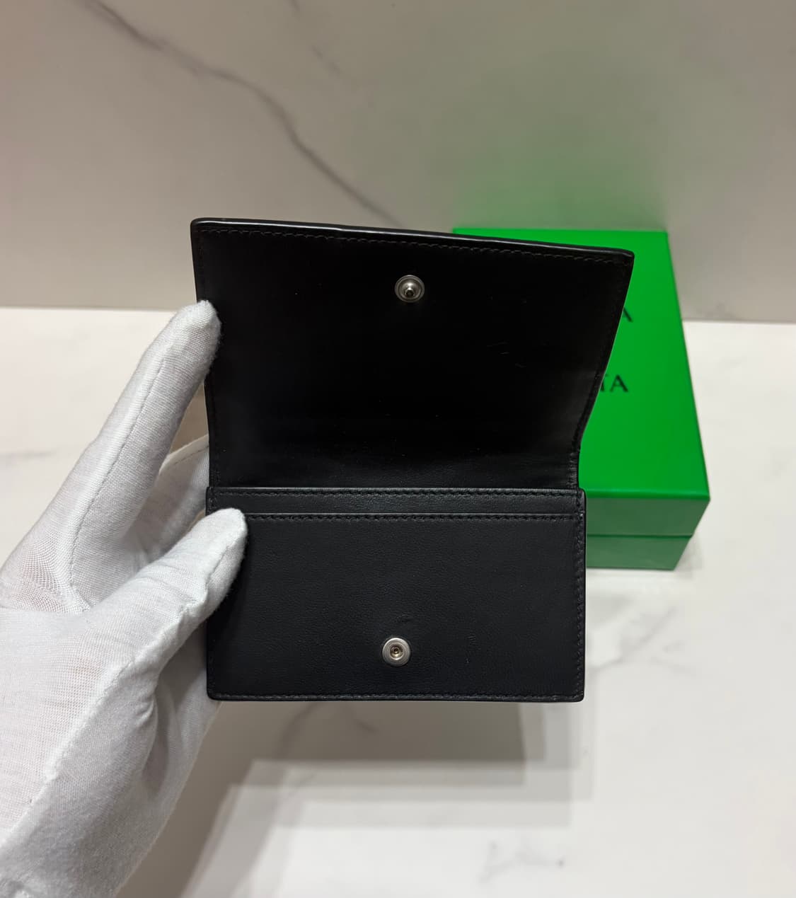 [정품] 보테가베네타 카세트 비즈니스 카드지갑 상품이미지3