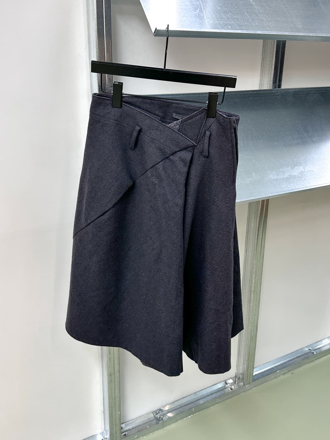 charcoal side zipper wrap skirt 상품이미지5