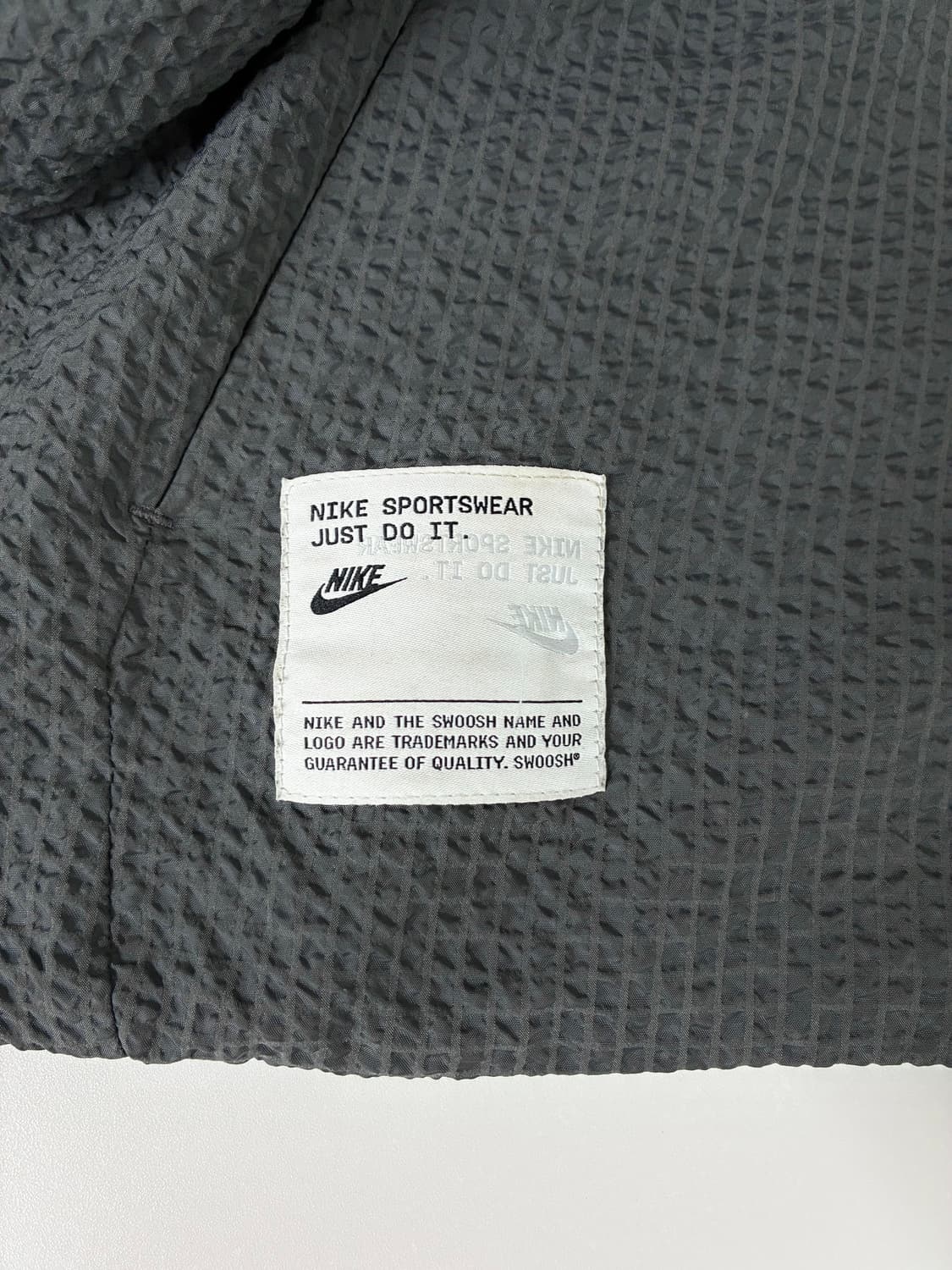 M) 나이키 해외판 리버시블 바람막이 그레이 블랙 상품이미지8