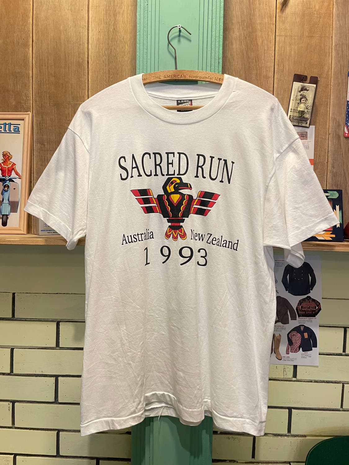 1993 Vintage Sacred Run T-shirt  상품이미지1