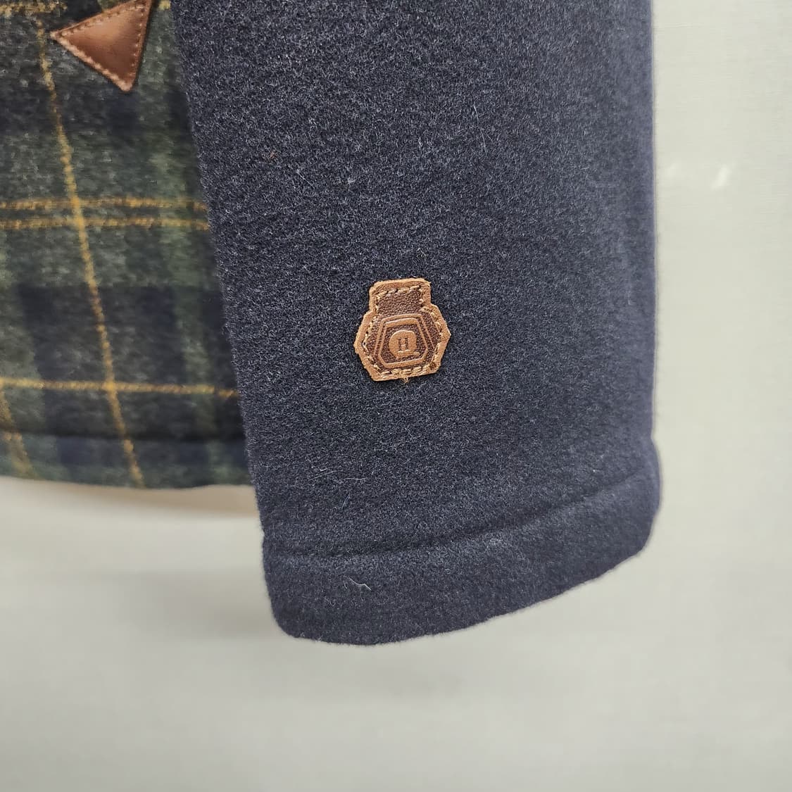 헤리토리 체크 배색 넥(양털) 자켓 L 상품이미지3