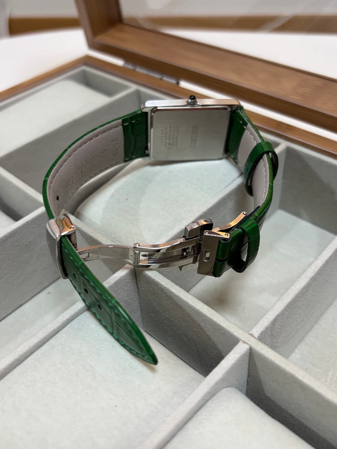 세르띠에 세이코 쿼츠 사각시계 SWR049 상품이미지3