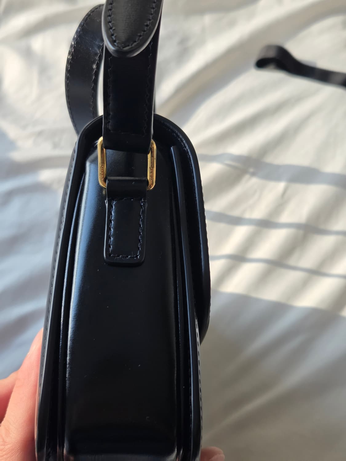 셀린느 트리옹프백 틴 사이즈 샤이니카프스킨 셀린느가방 트리오페 상품이미지7