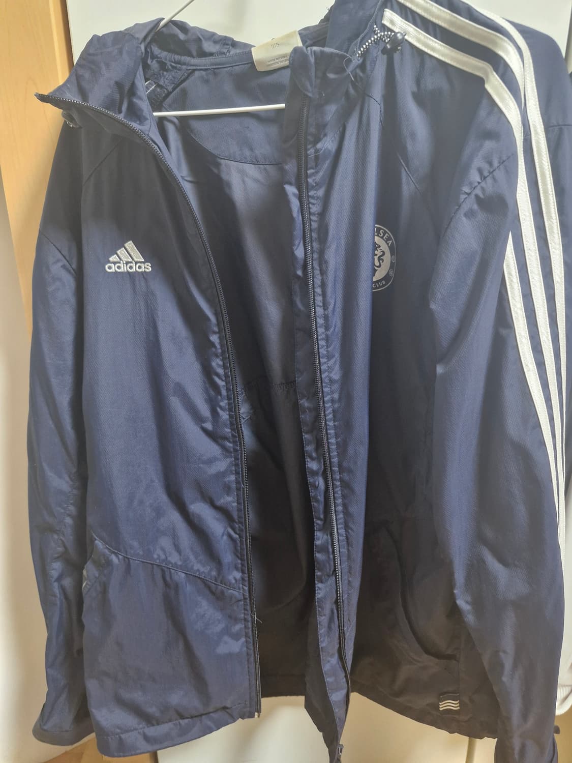 첼시 검은색 바람막이 상품이미지2