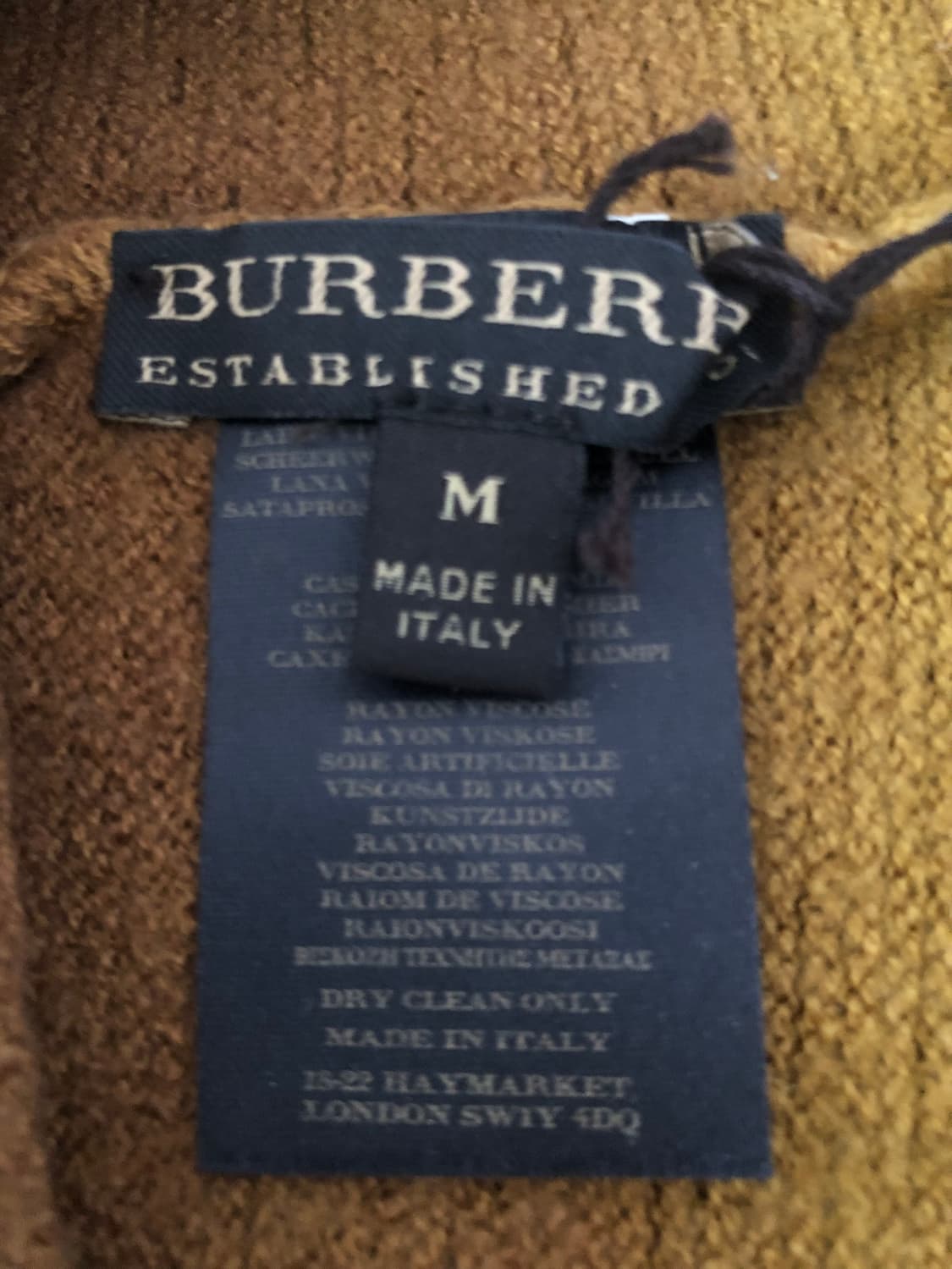 버버리 프로섬 그라데이션 폼폼 비니 모자 상품이미지6