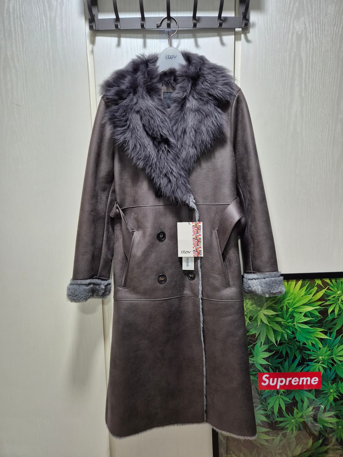 (새상품)itov 아이토브 무스탕 코트 여성 상품이미지1