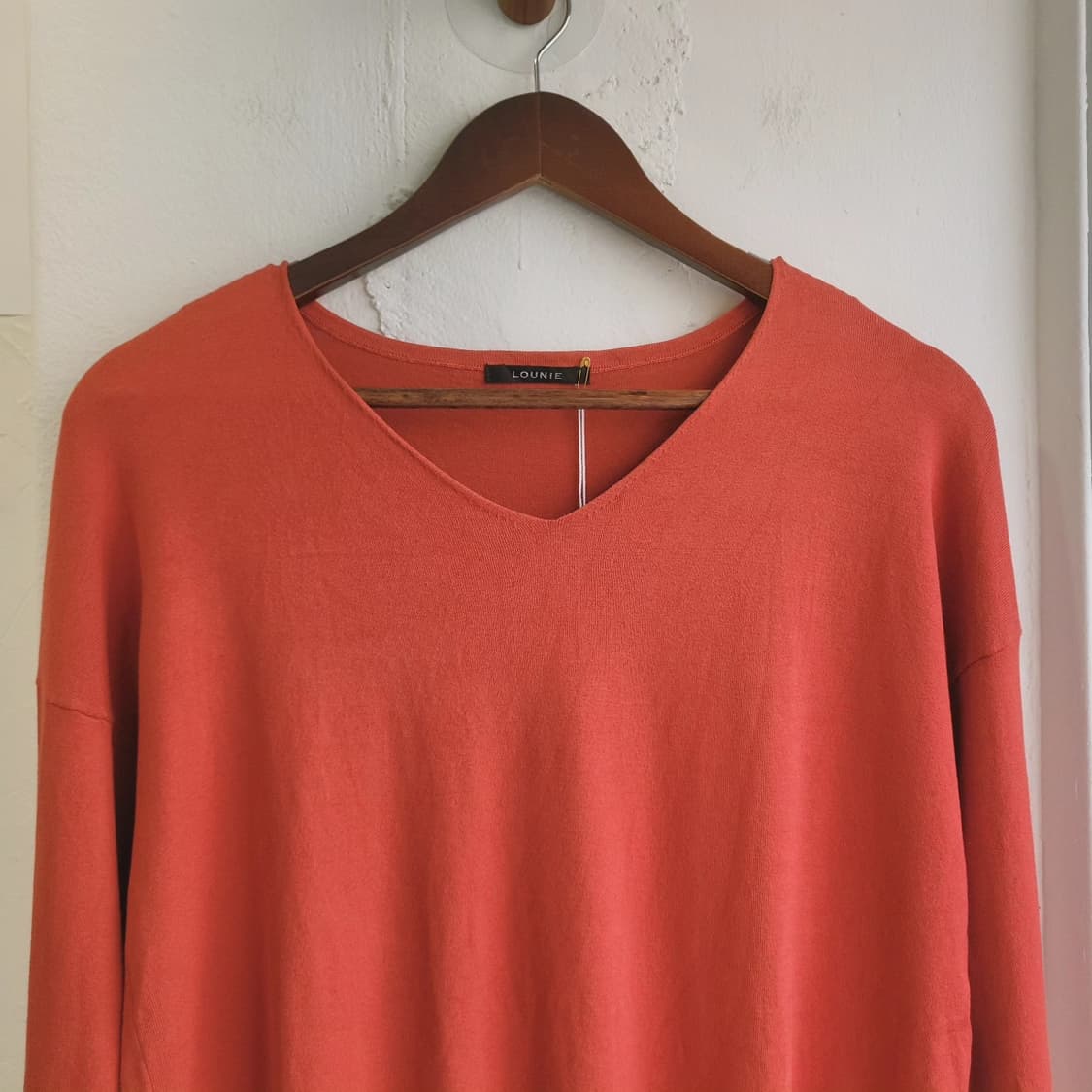 Lounie 실크면 니트 상품이미지3