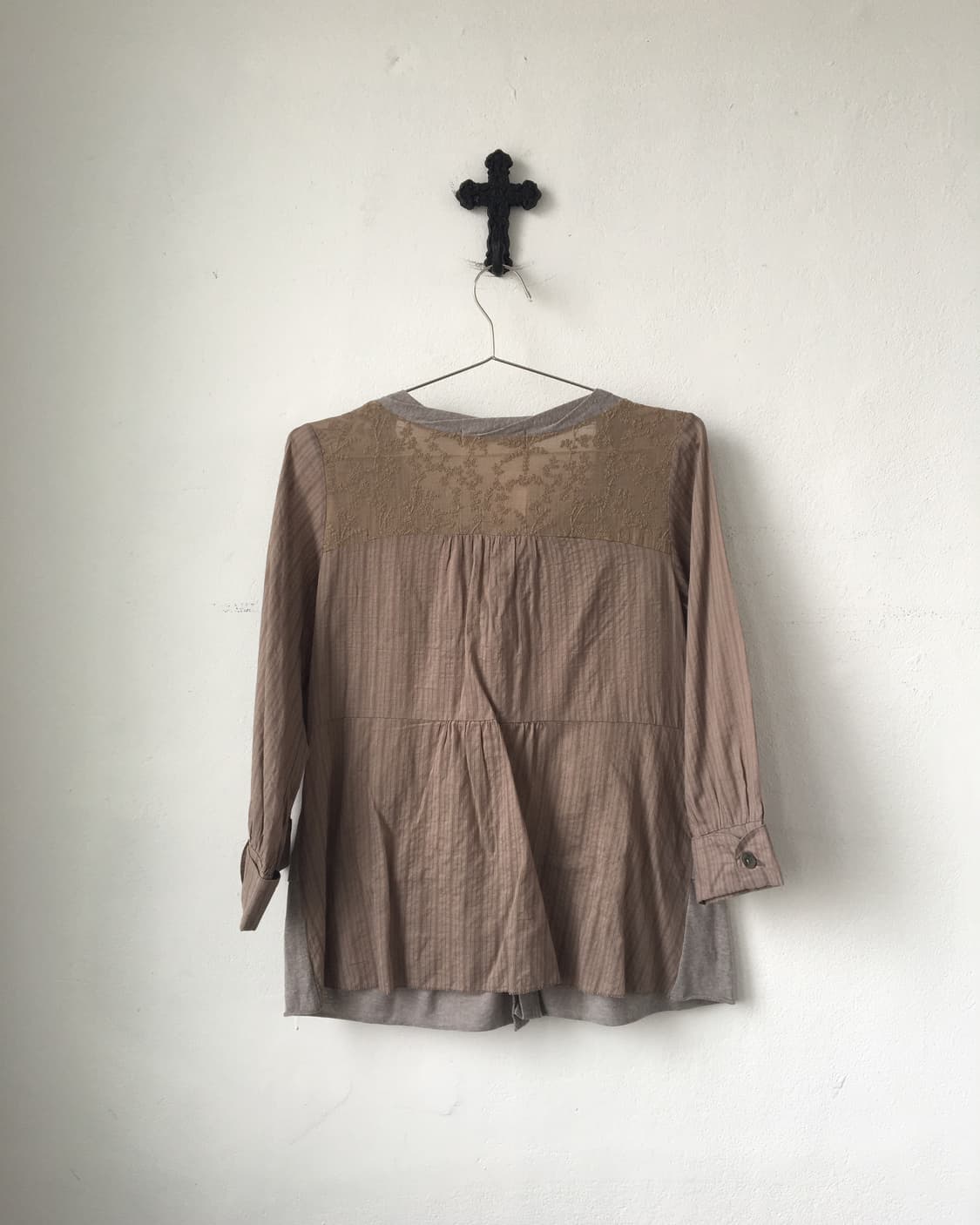 Layer patch work point blouse 상품이미지3