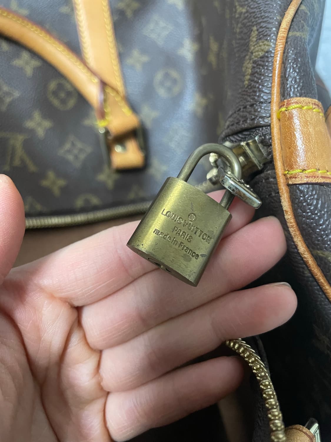 루이비통 모노그램 키폴 보스턴백 상품이미지9