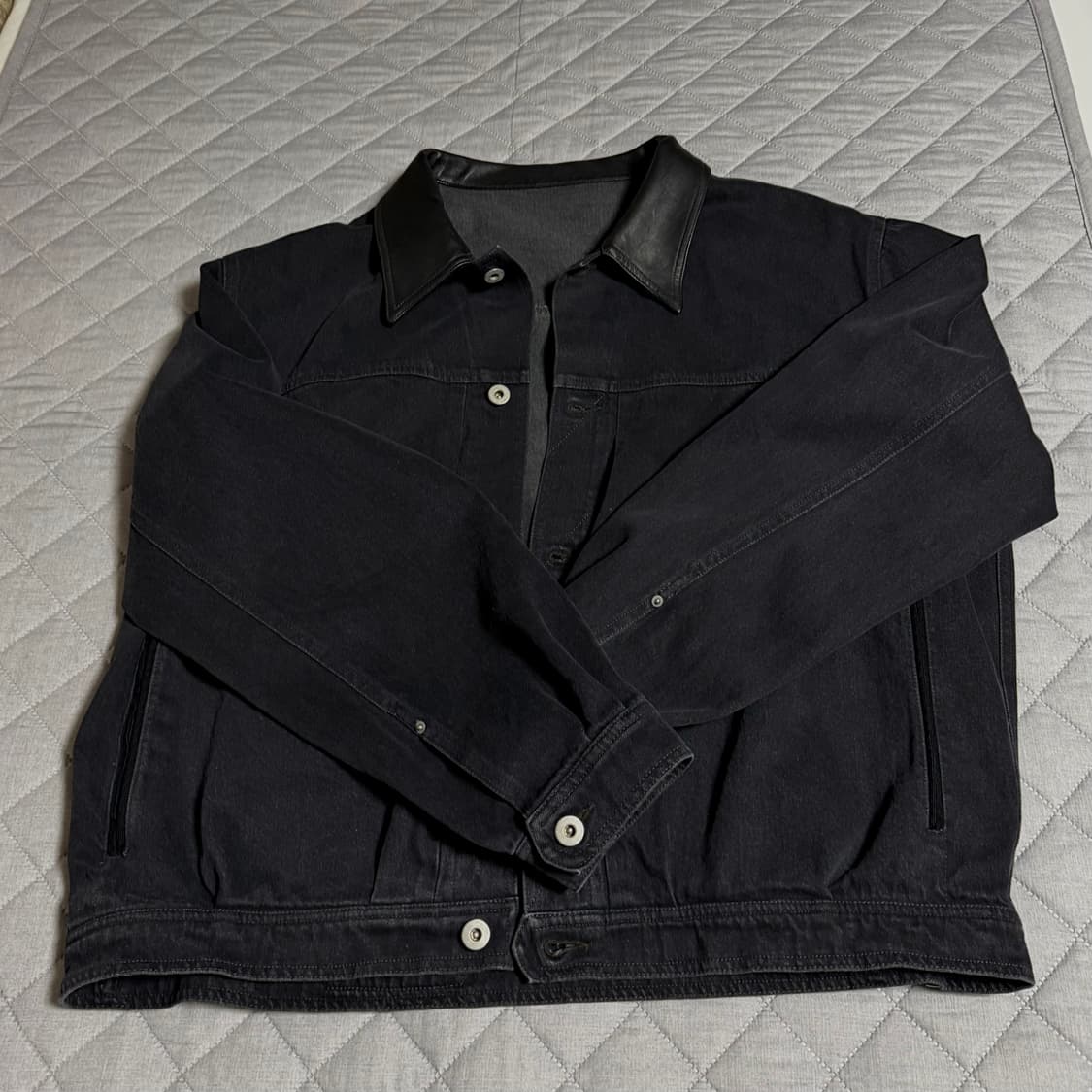 폴리테루 레더카라 트러커 4 25SS 상품이미지1