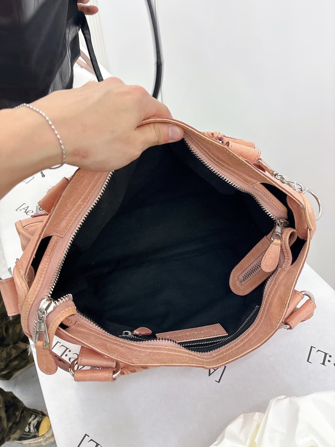 발렌시아가 자이언트 모터 코랄핑크 상품이미지6