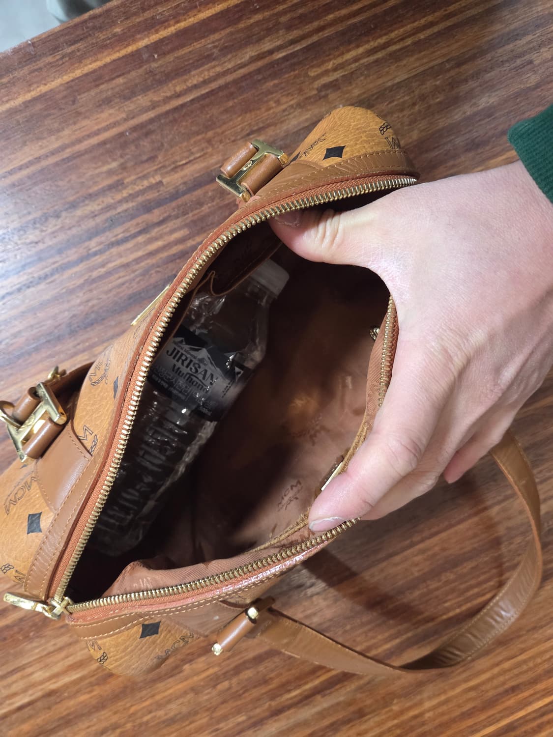 Mcm 비세토스 원통백 상품이미지5