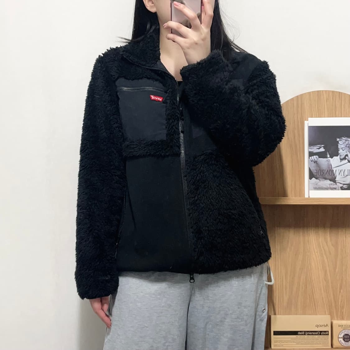 [정품] 리바이스 블랙 포켓 후리스 [ S ] 상품이미지2