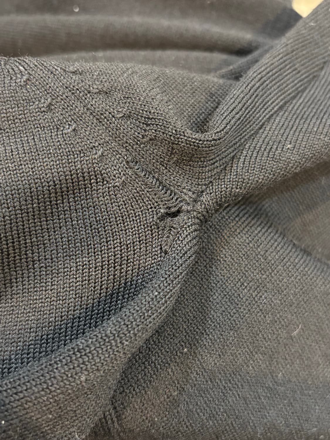 Yves Saint Laurent 블랙 터틀넥 울 니트 상품이미지4