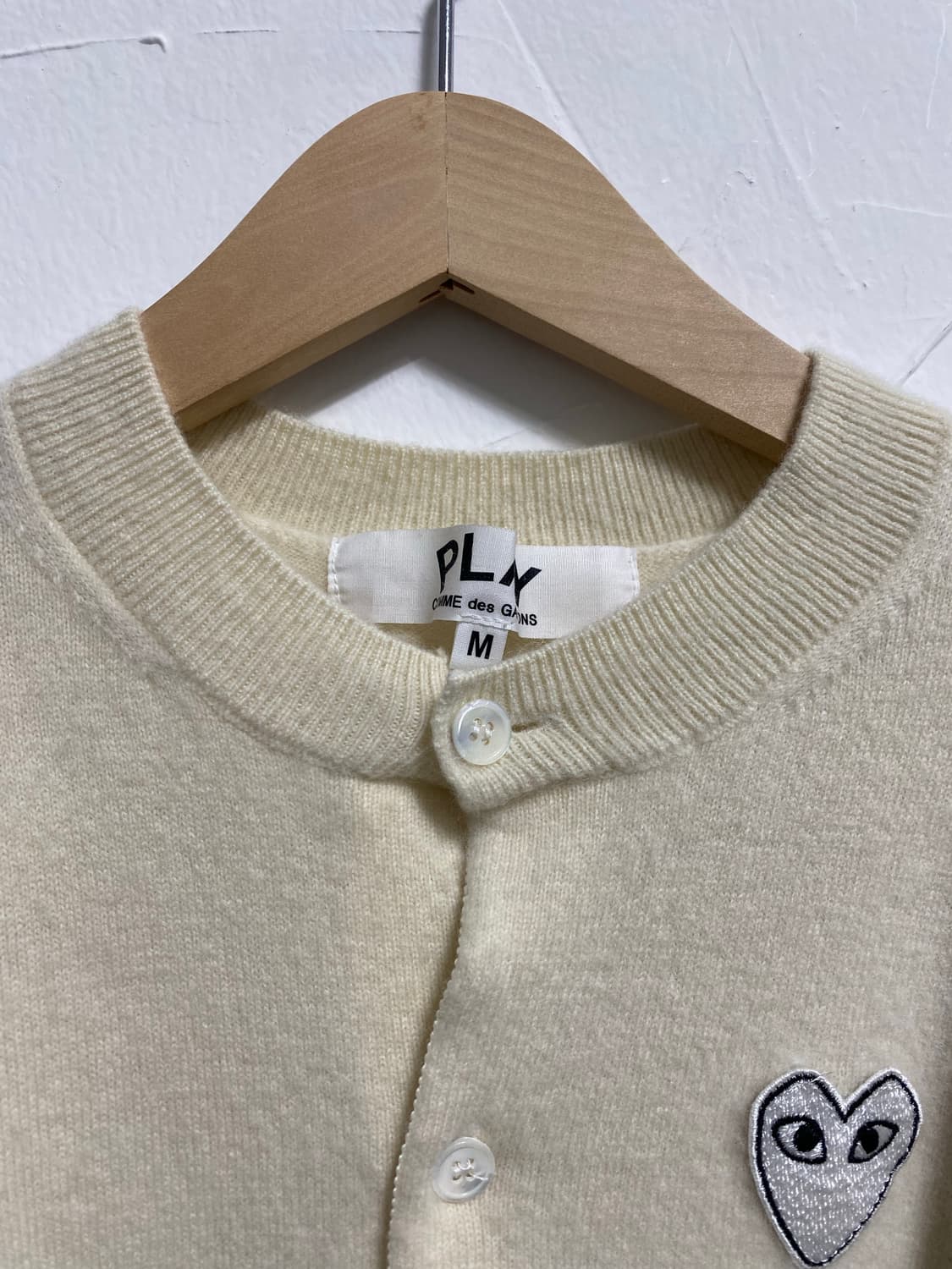 꼼데가르송 아이보리 화이트와펜 가디건 M 상품이미지4