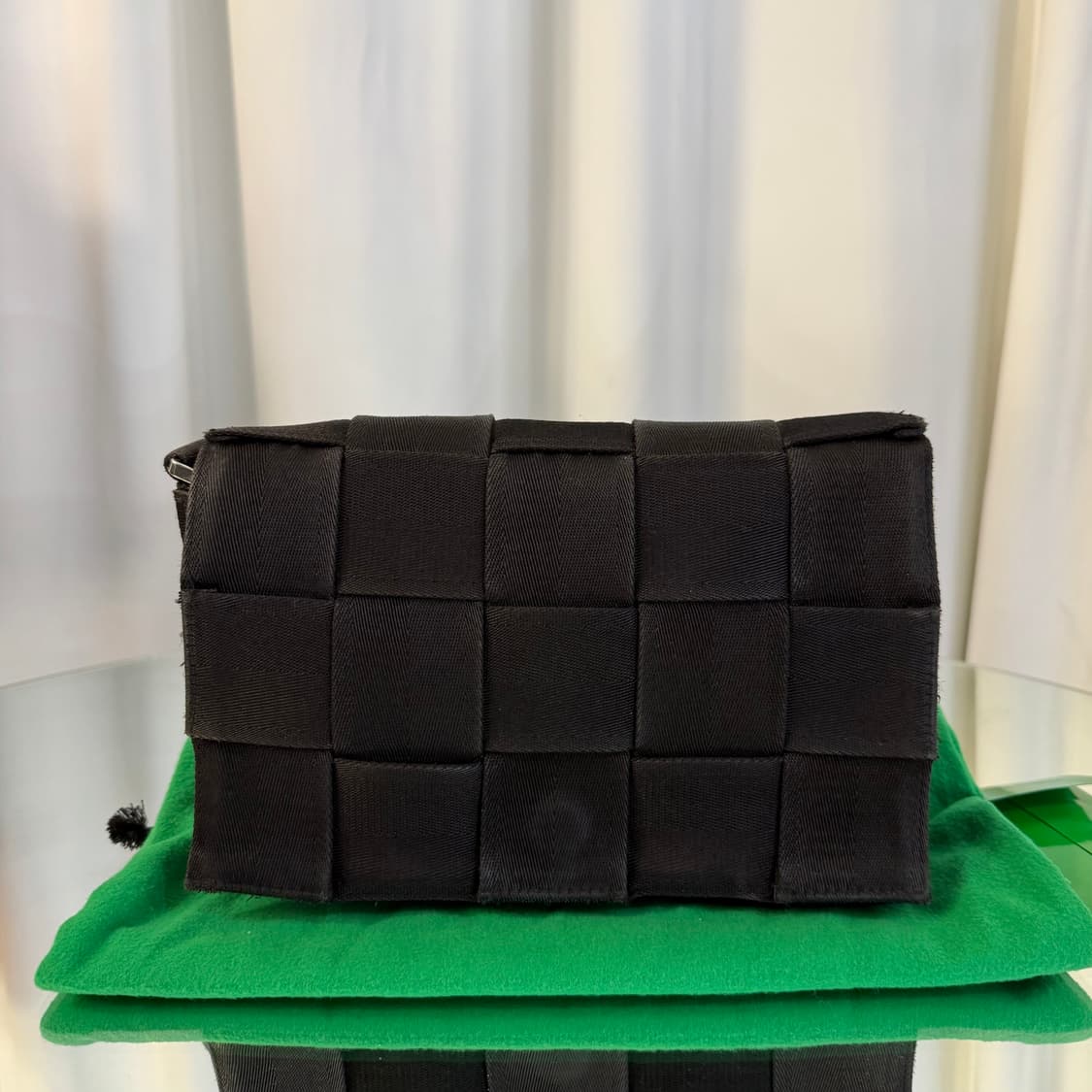 보테가베네타 위빙 카세트백 상품이미지1