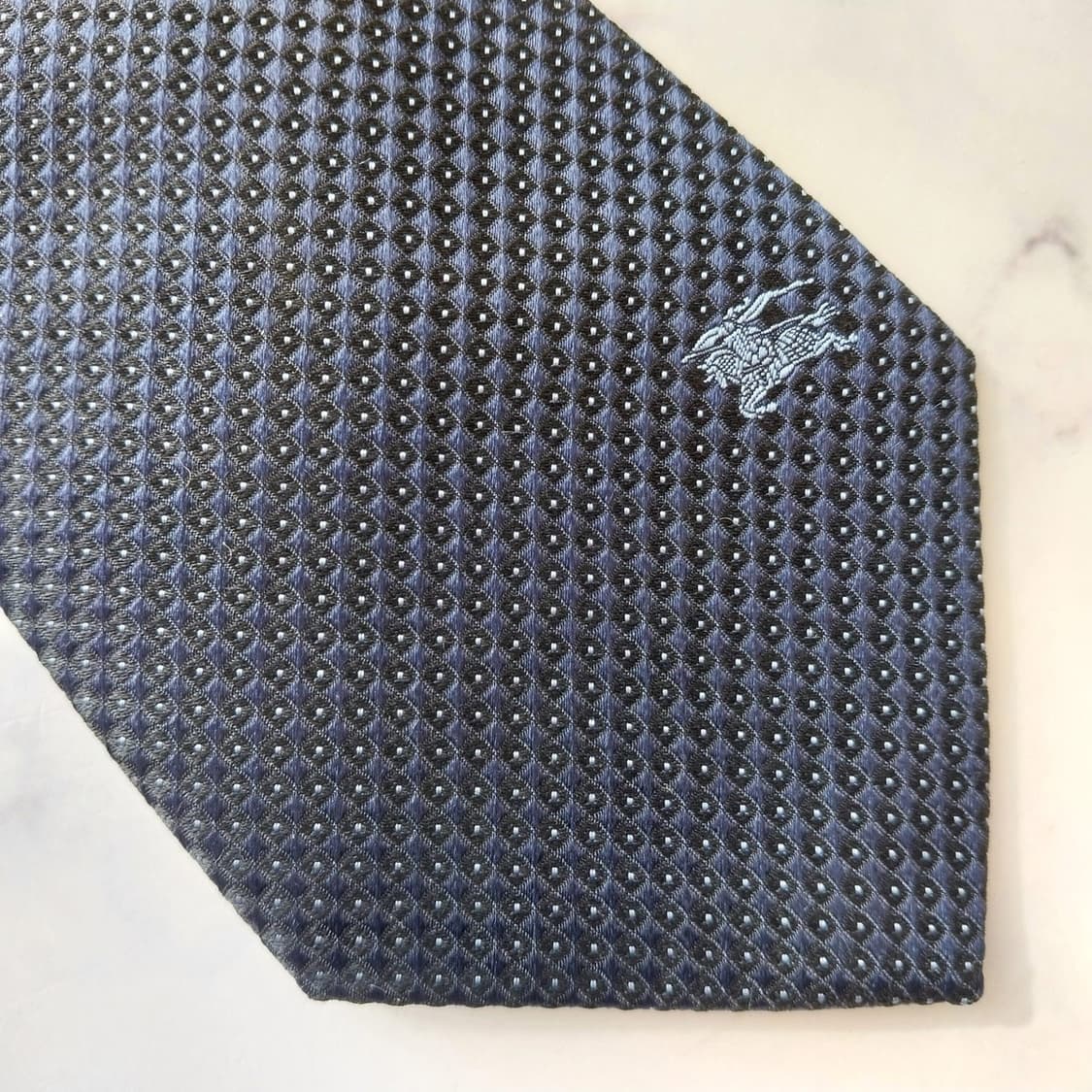 버버리 실크 네이비 도트 텍스처 넥타이 8.4cm A+~A등급 K1890 상품이미지8