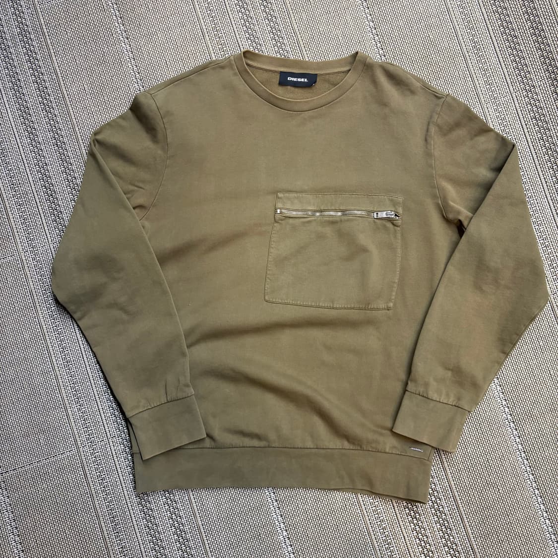 디젤 하드 올리브 페이딩 집 포켓 스웻셔츠 상품이미지1